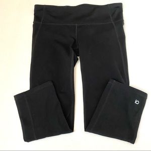GapFit Gfast Capri 21 Black Workout Leggings Sz S Excellent condition